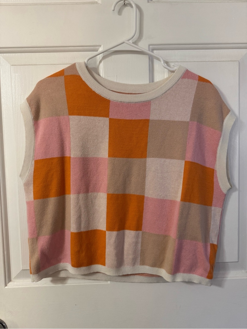 Checkerboard Knit Sleeveless Sweater Vest - Orange, Pink, Beige